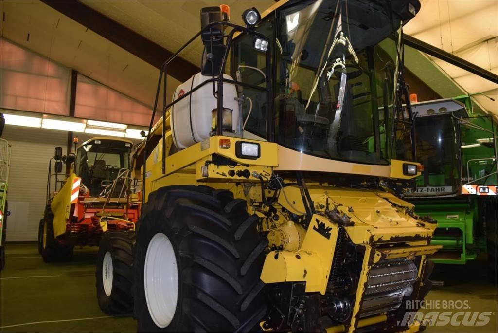 New Holland FX 40 Stroji za krmo na lastni pogon