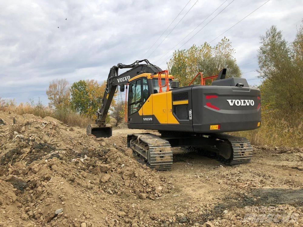 Volvo EC220 EL Bagri goseničarji