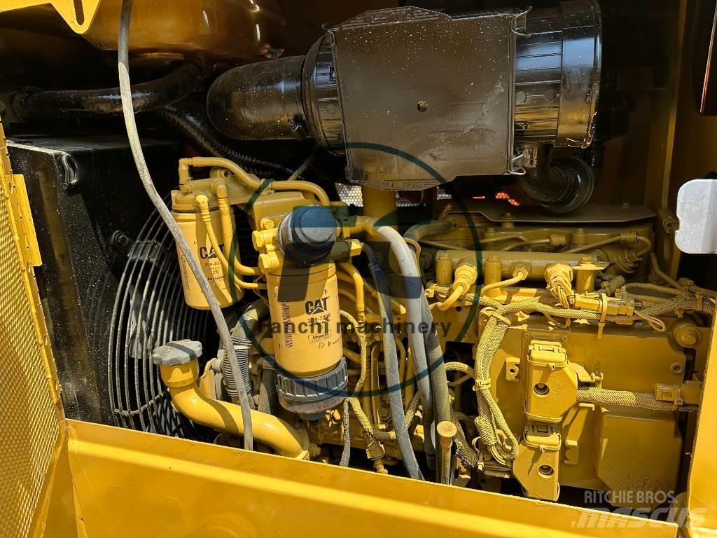 CAT D 5 K Buldožerji goseničarji