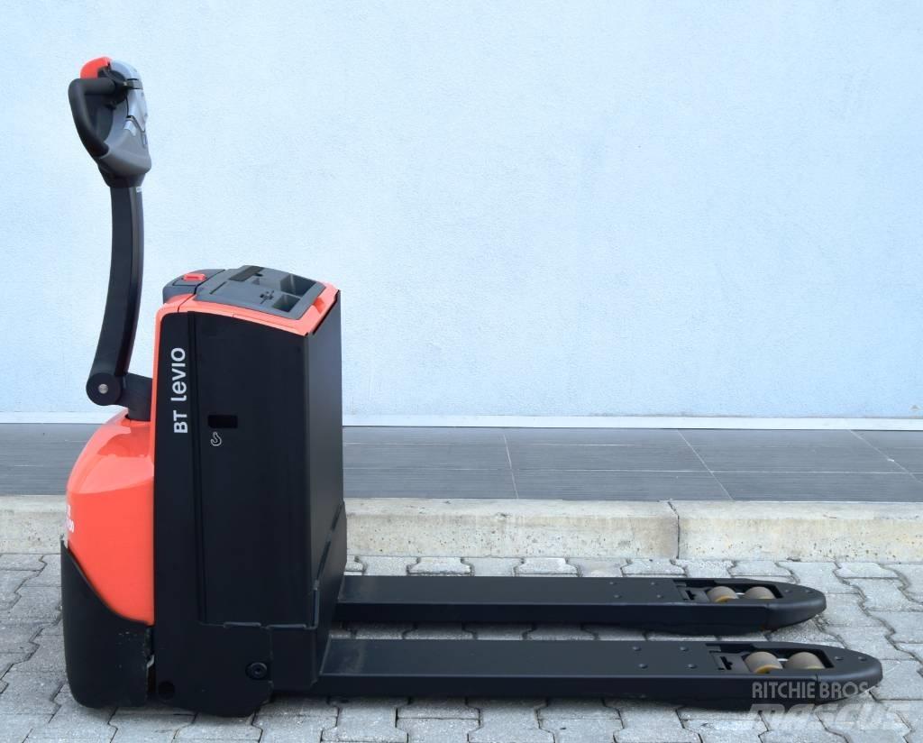 BT LWE 180 Električni nizko dvižni viličar