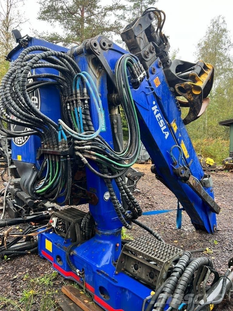 Kesla 2212 ZTF Žerjavi za hlode