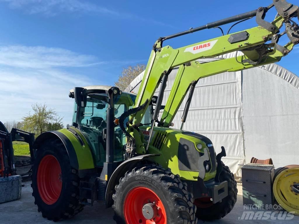 CLAAS Arion 440 Traktorji
