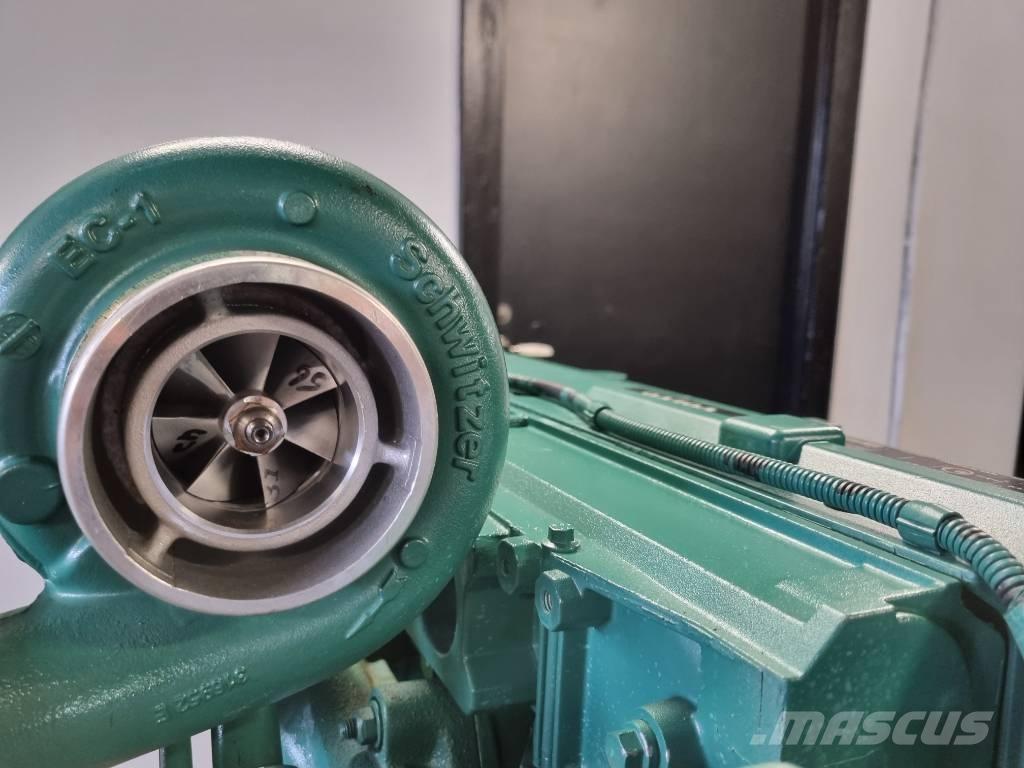 Volvo L120E motor Kolesni nakladalci