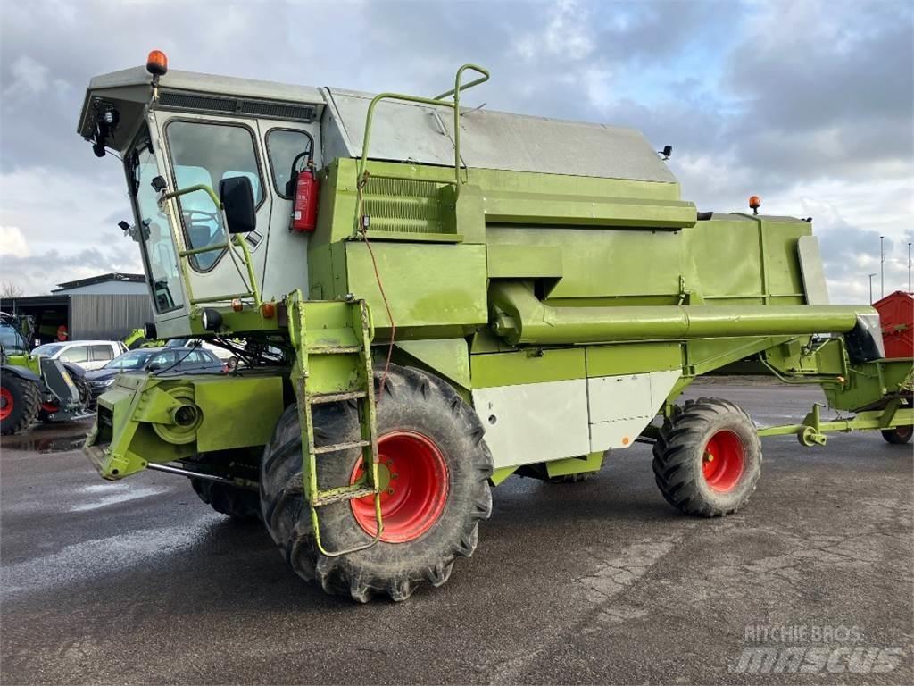 CLAAS Dominator 96 Kombajni