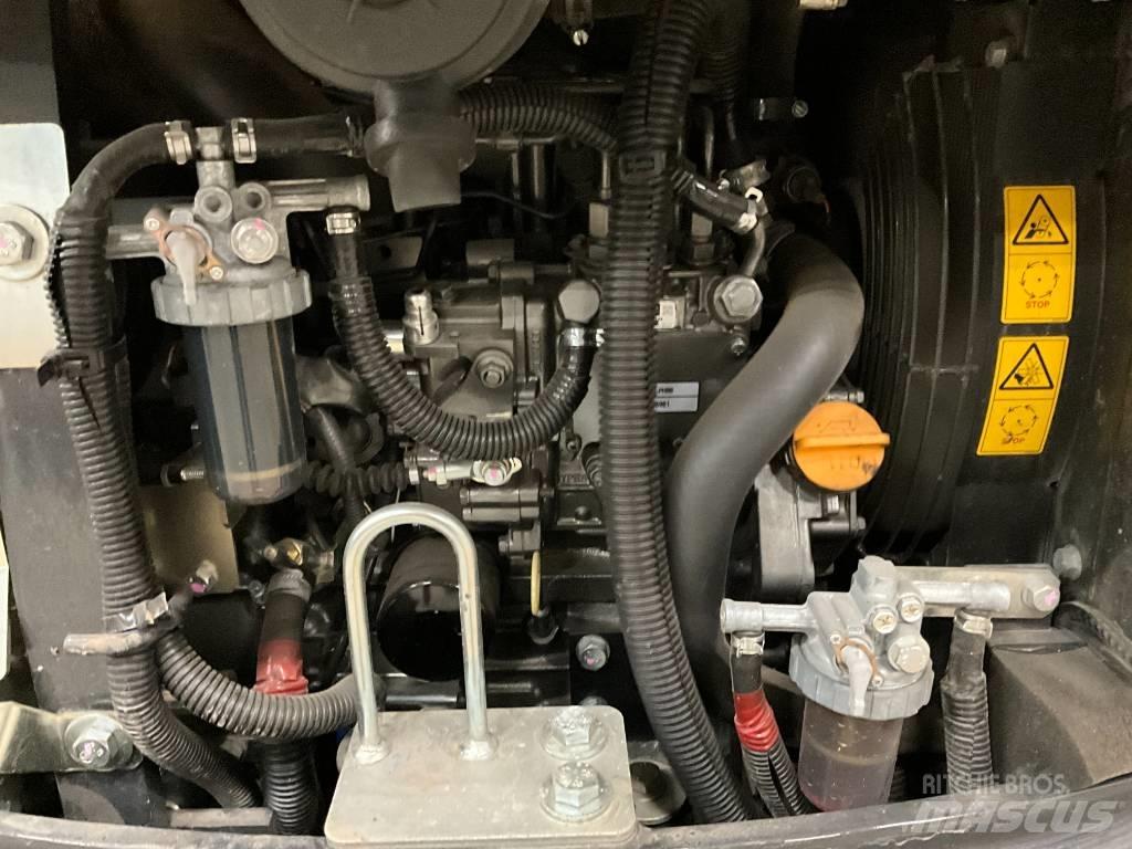 Hitachi ZX 19-6 Mini bagri <7t