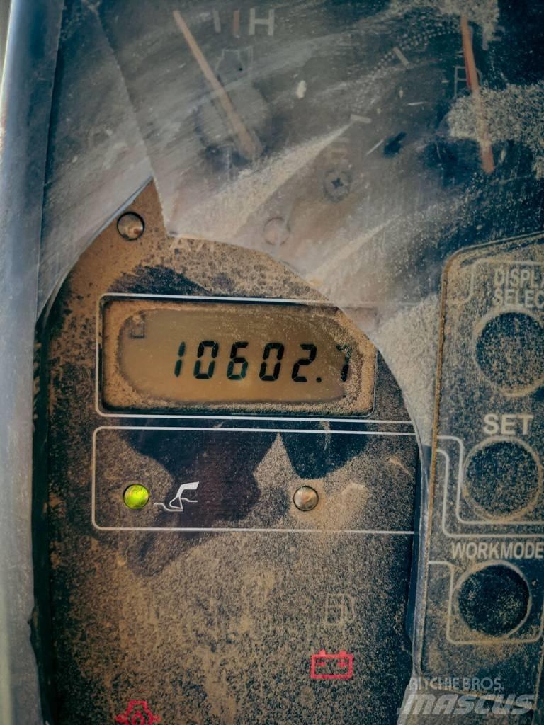 John Deere 330 CLC Bagri goseničarji
