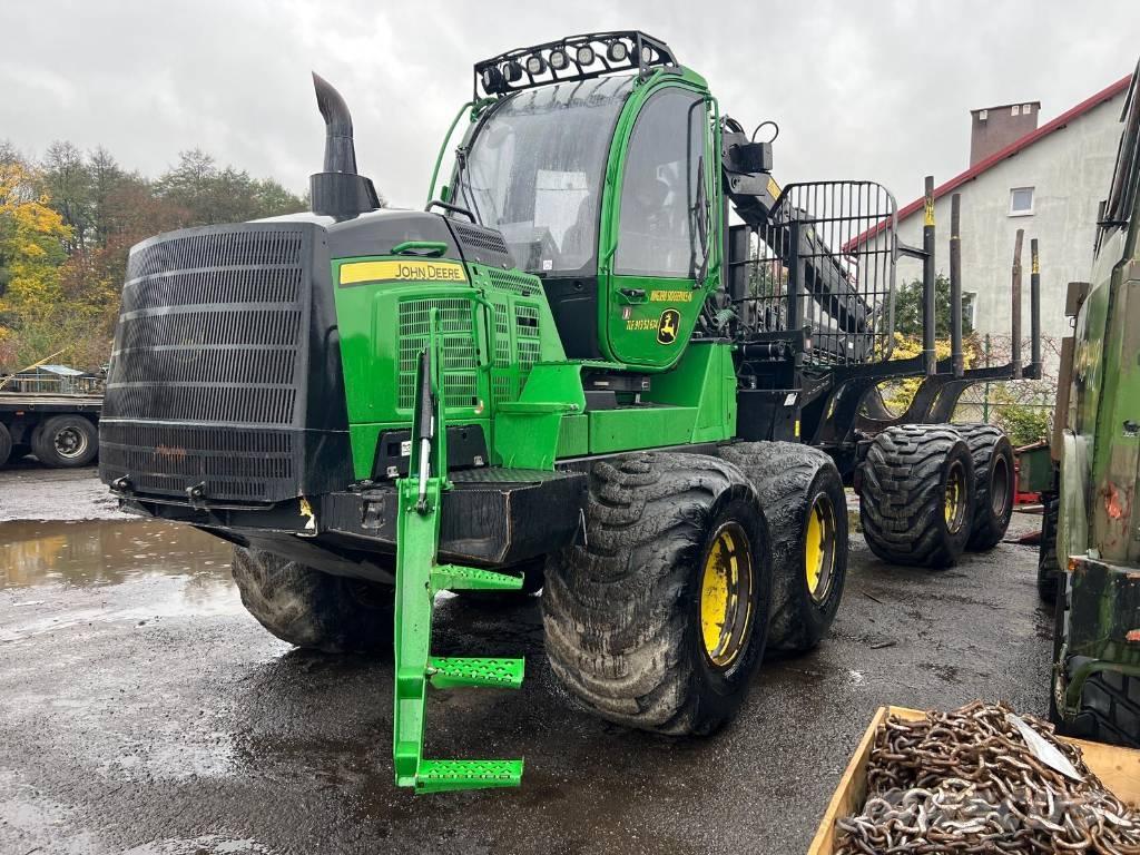 John Deere 1110G Forwarderji