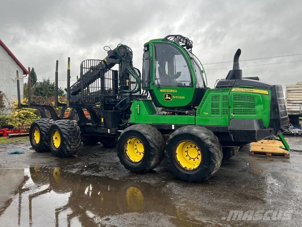 John Deere 1110G Forwarderji