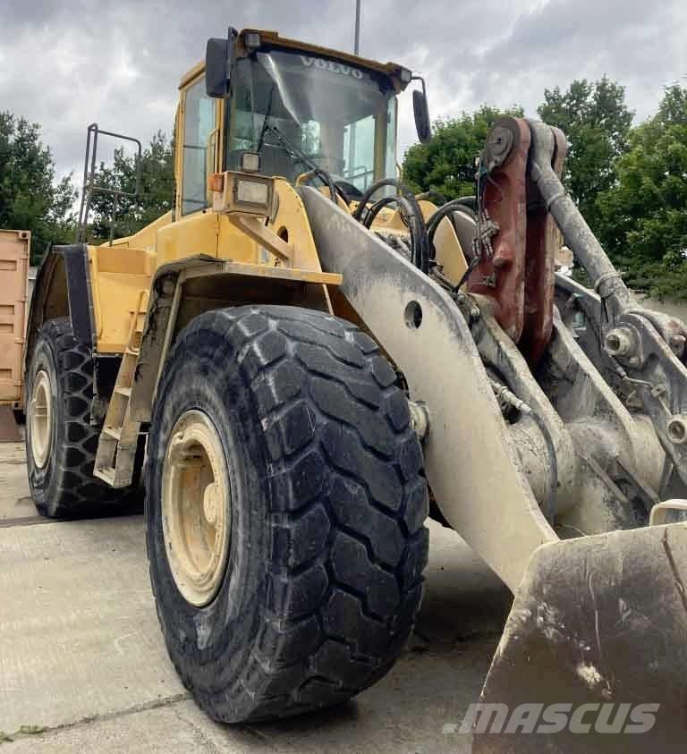 Volvo L 150 E Kolesni nakladalci