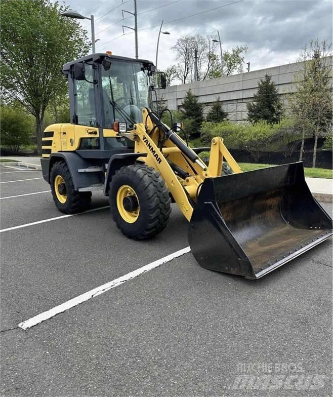 Yanmar V8 Kolesni nakladalci