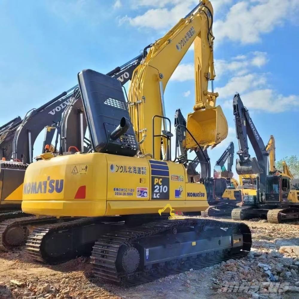 Komatsu PC 210-8 Bagri goseničarji