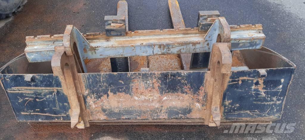 Wiedemann 1380 Skid steer mini nakladalci