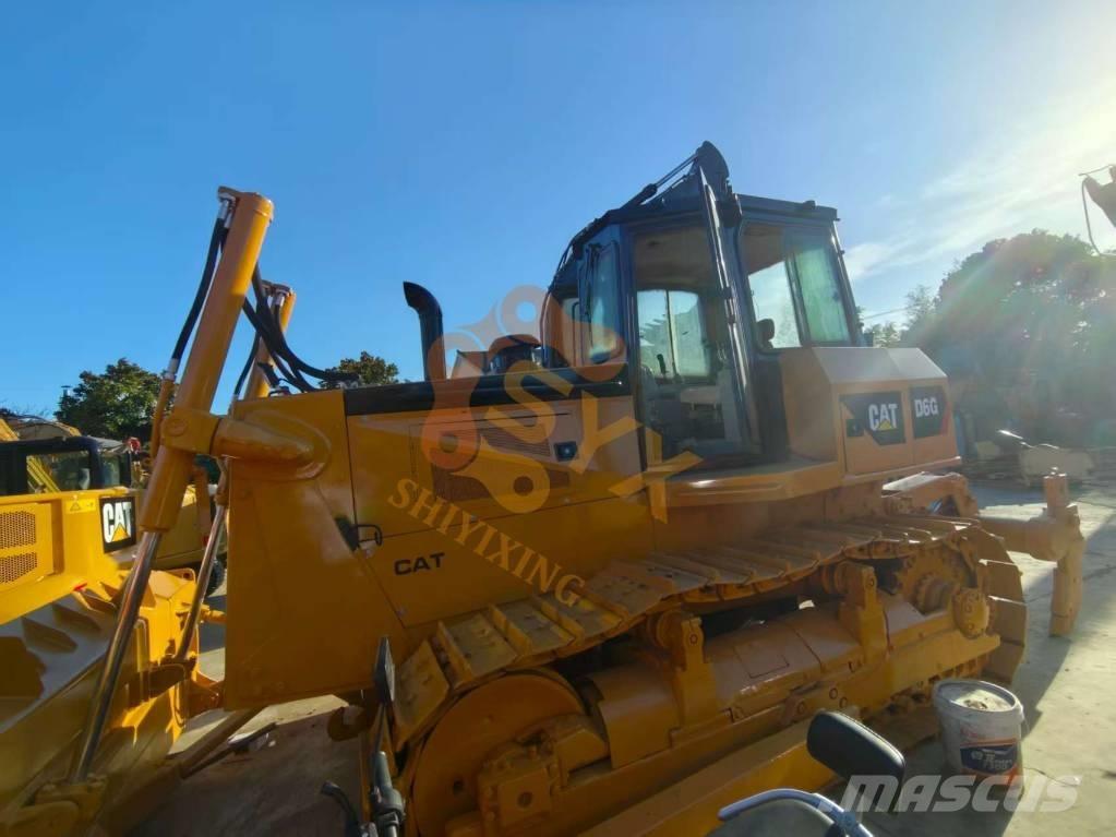 CAT D6G Buldožerji goseničarji