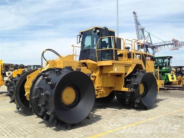 CAT 836G Kompaktorji odpadkov