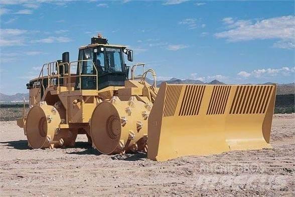 CAT 836H Kompaktorji odpadkov