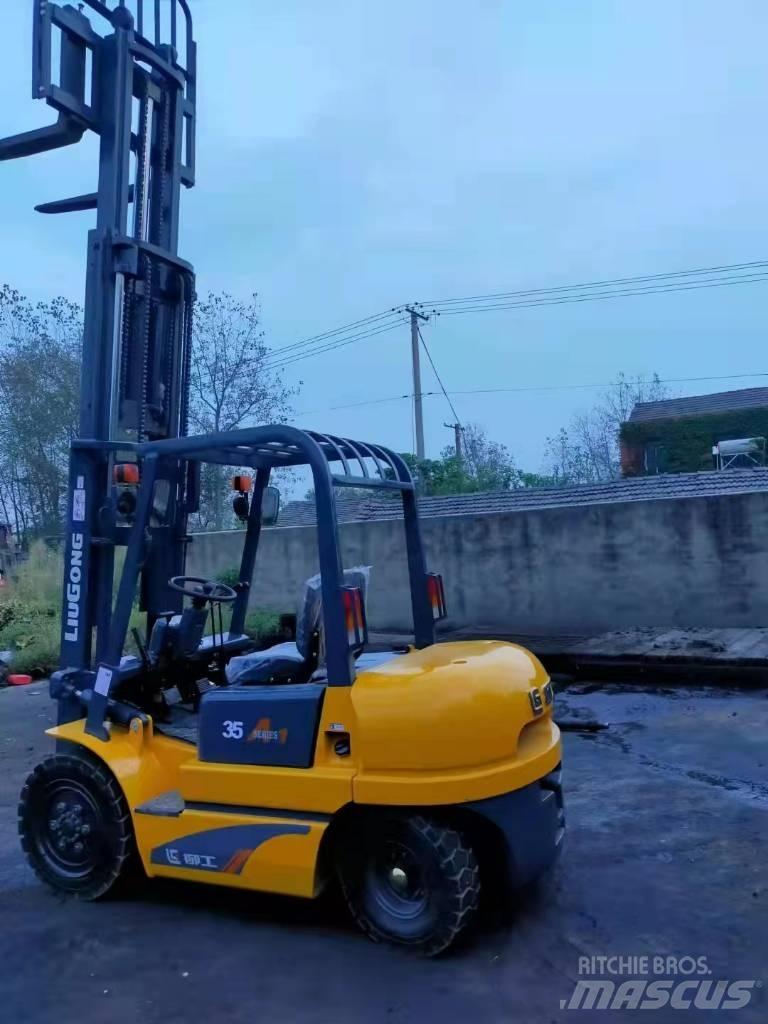 LiuGong CPC 35 Dizelski viličarji