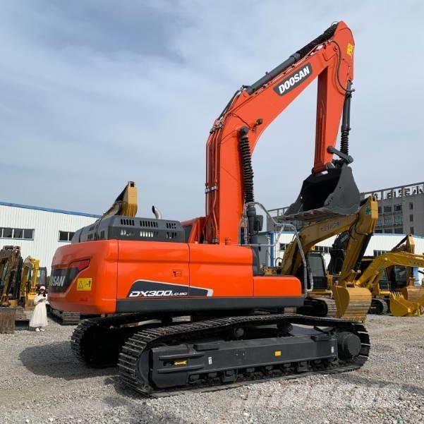 Doosan 300LC-9C Bagri goseničarji