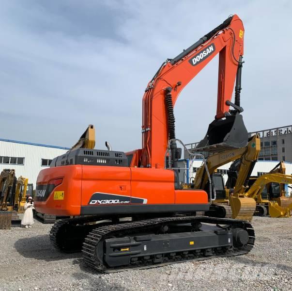 Doosan 300LC-9C Bagri goseničarji