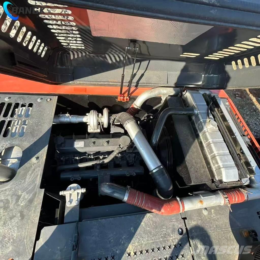 Doosan DX 225 LCA Bagri goseničarji