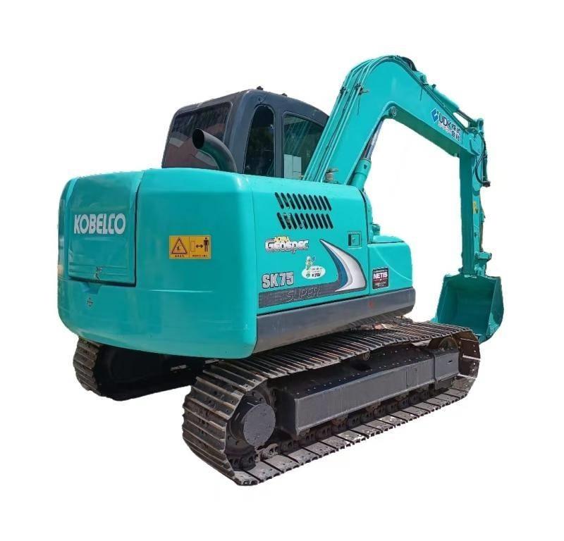 Kobelco SK 75 Bagri goseničarji
