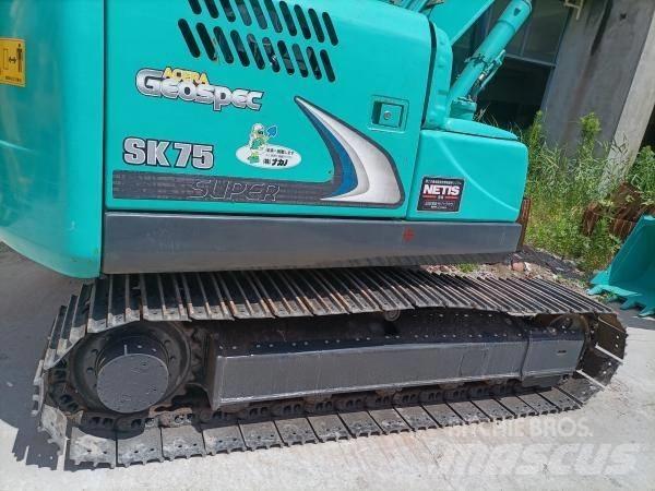 Kobelco SK 75 Bagri goseničarji