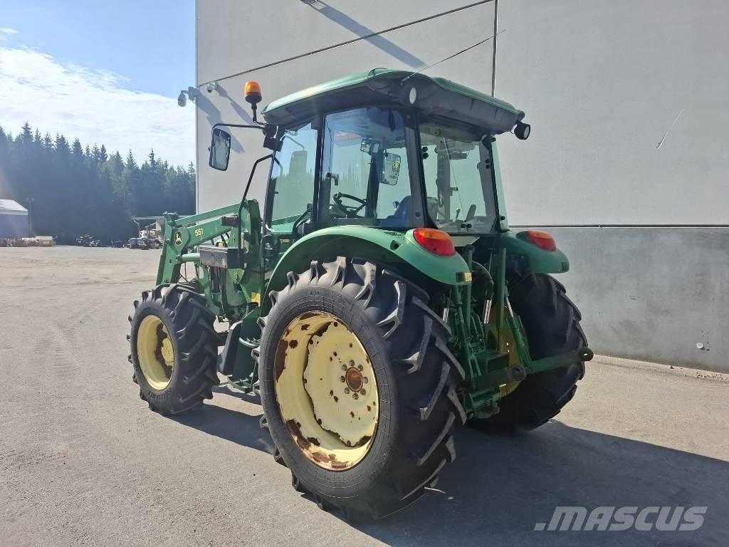 John Deere 5820 Traktorji