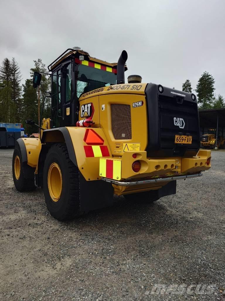 CAT 926M Kolesni nakladalci