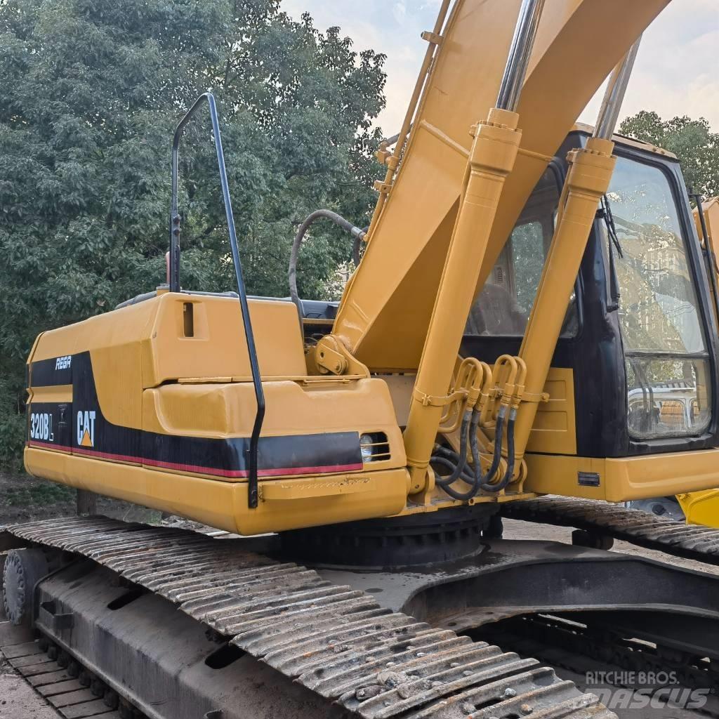 CAT 320 B LC Bagri goseničarji
