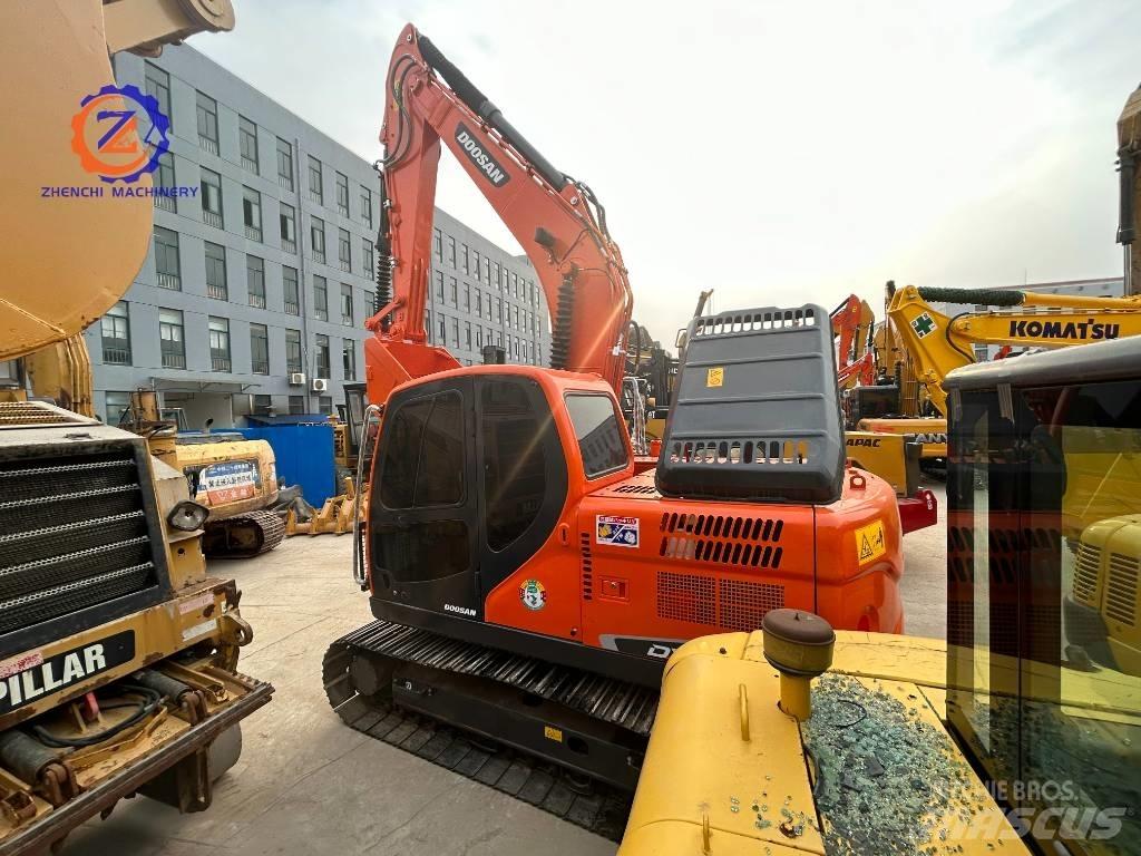 Doosan DX 150 Midi bagri 7t – 12t