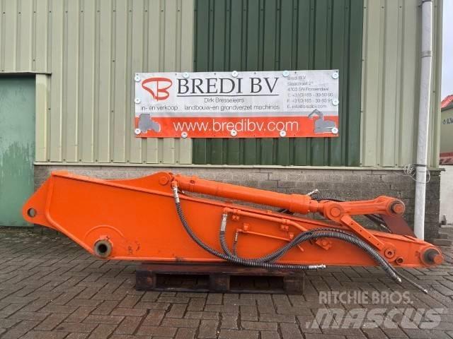 Hitachi ZX 135 Bagri goseničarji