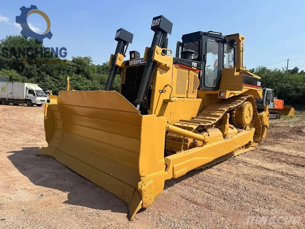 CAT D8R Buldožerji goseničarji