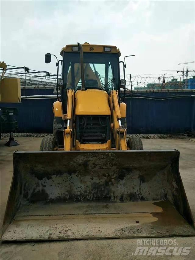 Hyundai R80-7 Bagri goseničarji