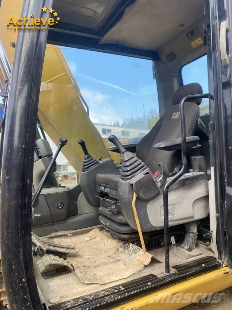 CAT 313D2GC Bagri goseničarji