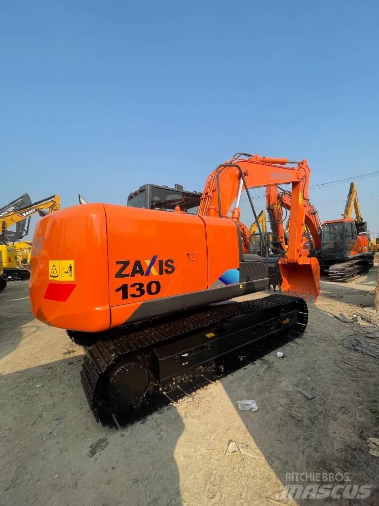 Hitachi ZX 130 Bagri goseničarji