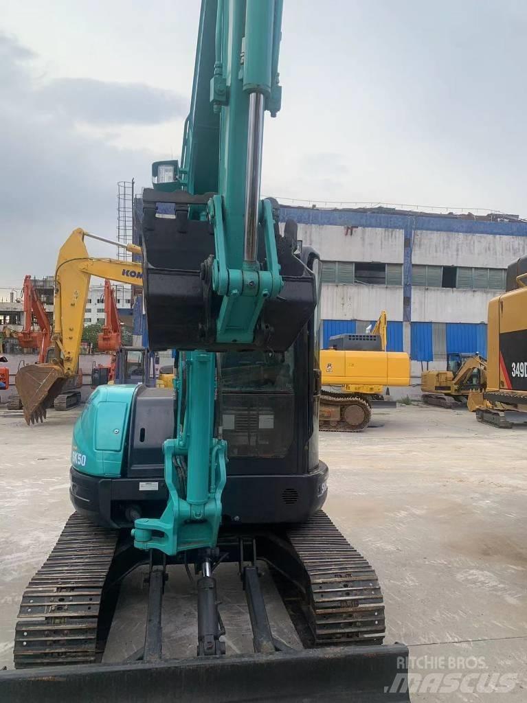Kobelco 50 Bagri goseničarji