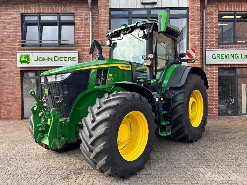 John Deere 7R330 Traktorji
