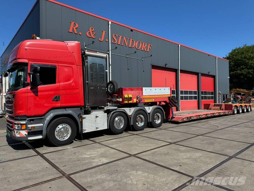 Scania R580 LA 8x4 Vlačilci