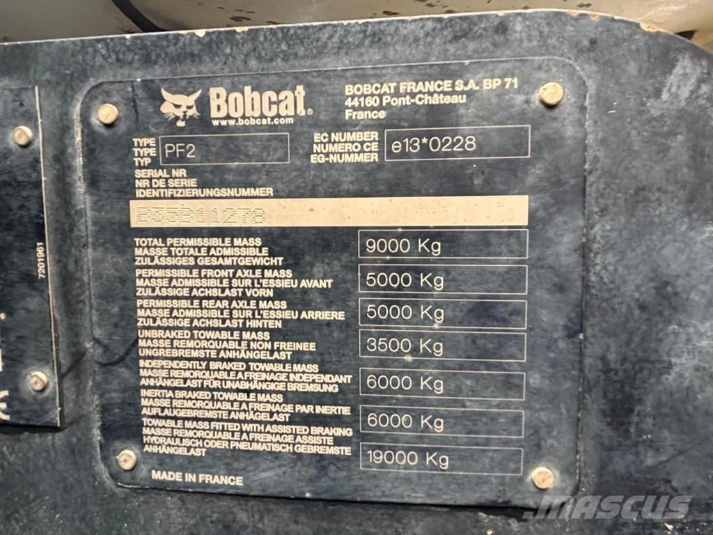 Bobcat TL470X Kmetijski teleskopski nakladalci