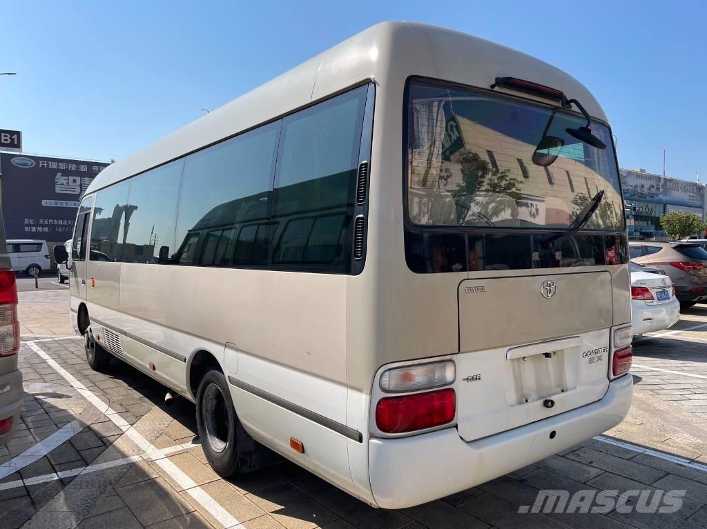 Toyota Coaster Bus Mini avtobusi