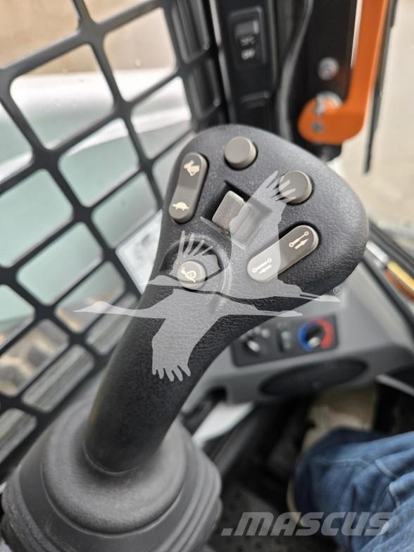 Bobcat S650 Skid steer mini nakladalci