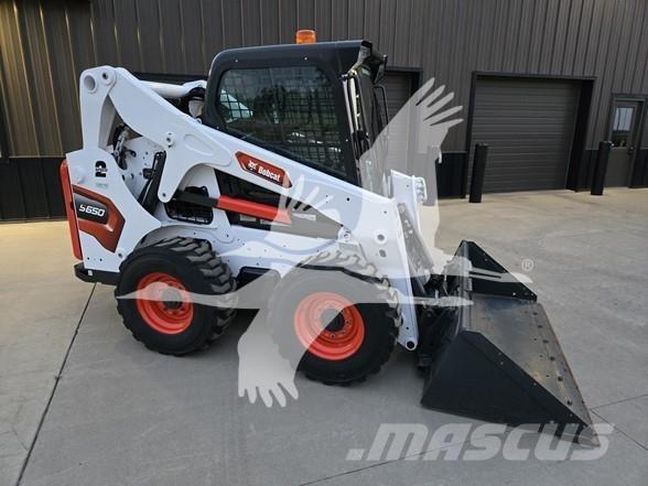 Bobcat S650 Skid steer mini nakladalci