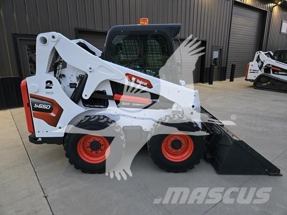 Bobcat S650 Skid steer mini nakladalci