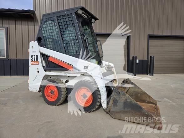 Bobcat S70 Skid steer mini nakladalci