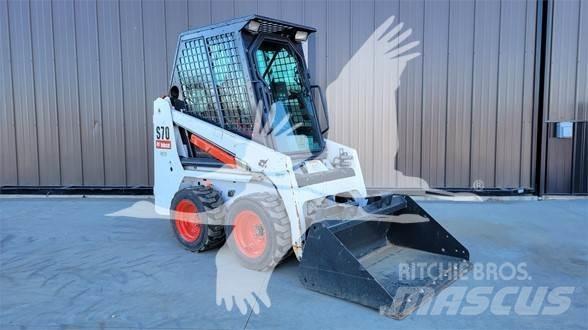 Bobcat S70 Skid steer mini nakladalci