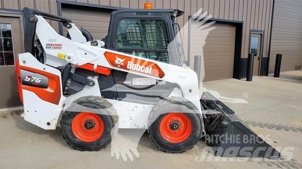 Bobcat S76 Skid steer mini nakladalci