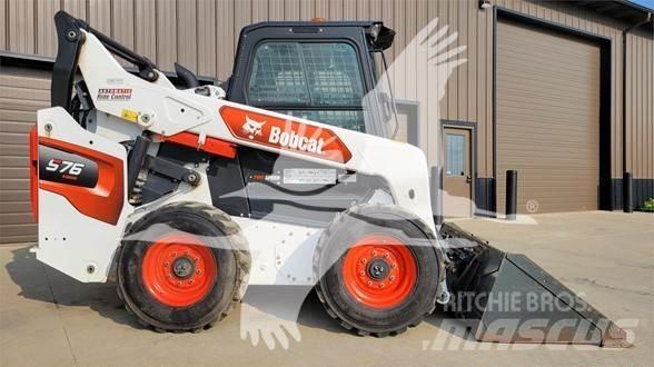 Bobcat S76 Skid steer mini nakladalci