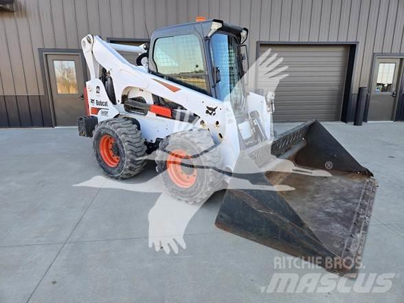 Bobcat S850 Skid steer mini nakladalci