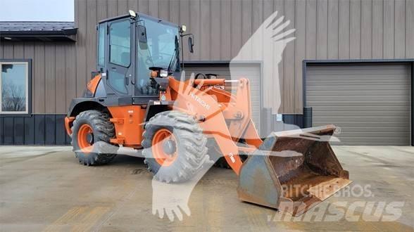 Hitachi ZW80 Kolesni nakladalci
