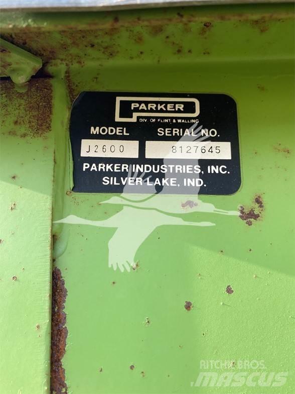 Parker 2600 Prikolice za žito
