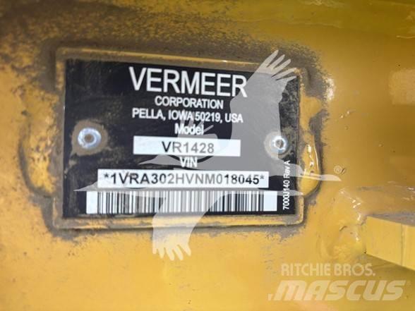 Vermeer VR1428 Obračalniki in zgrabljalniki